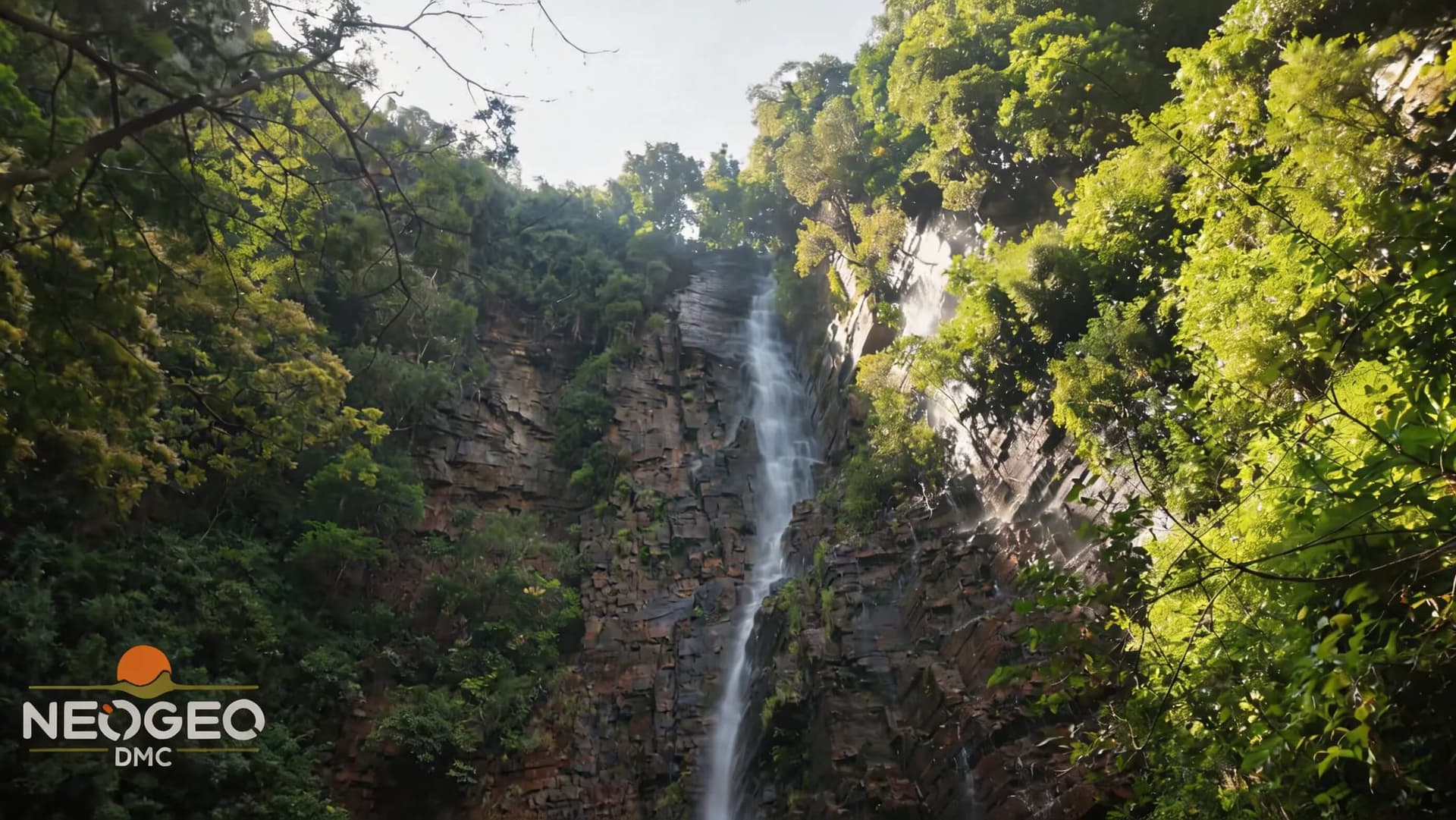 Essence du Sénégal: Bedik, Bassari et cascades - Image 3